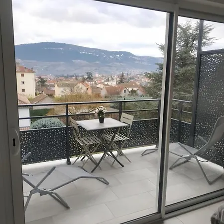 Le 59 - Terrasse Et Vue Viaduc *